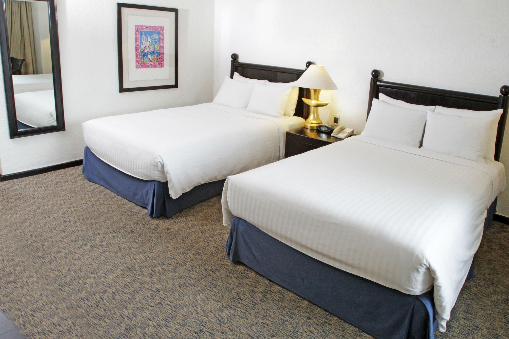Marriott Puebla Hotel Meson Del Angel מראה חיצוני תמונה