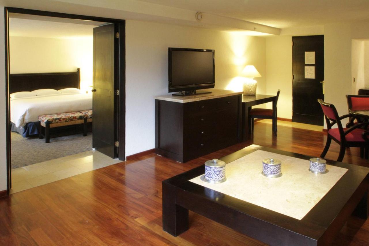 Marriott Puebla Hotel Meson Del Angel מראה חיצוני תמונה