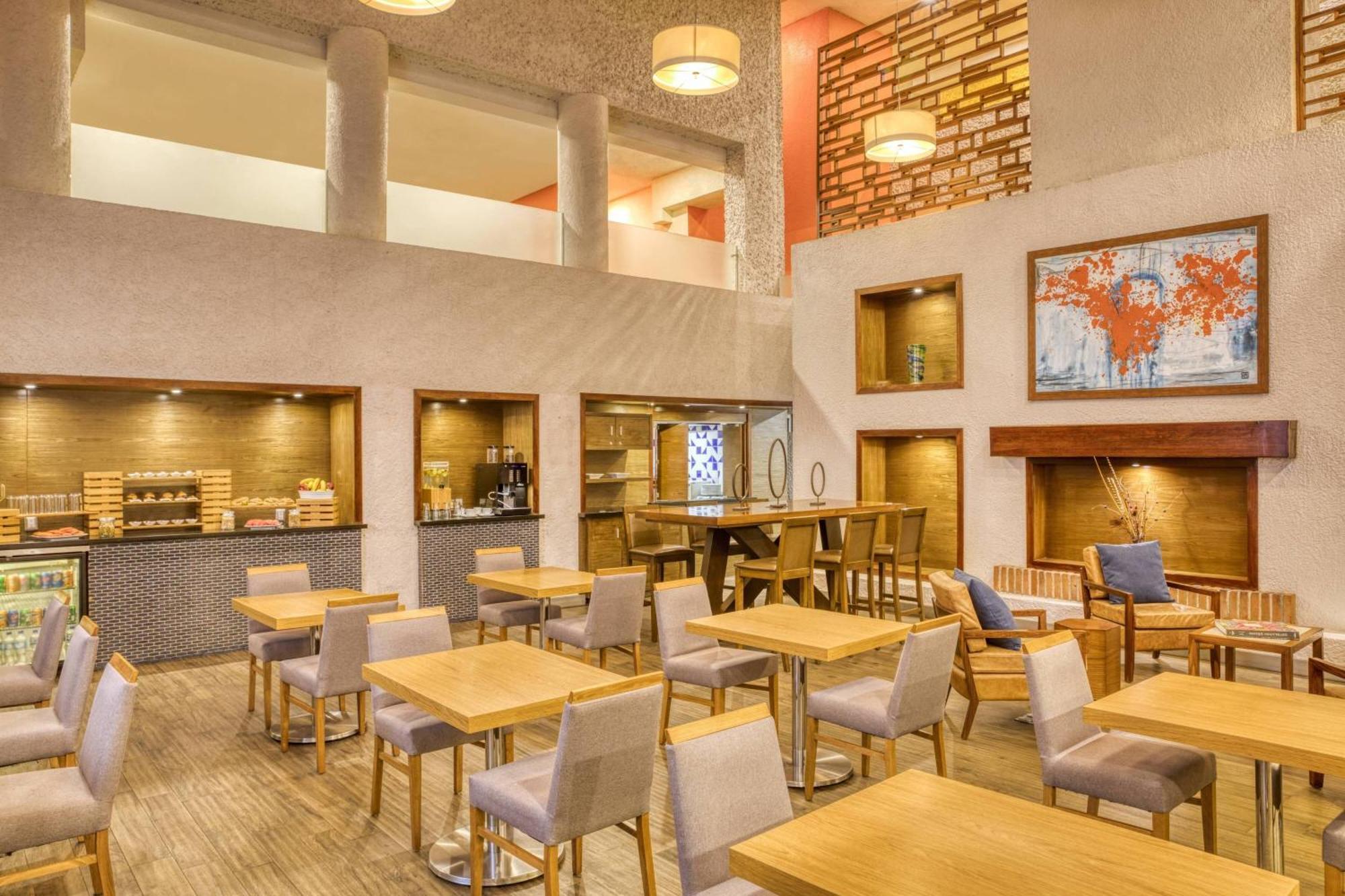 Marriott Puebla Hotel Meson Del Angel מראה חיצוני תמונה