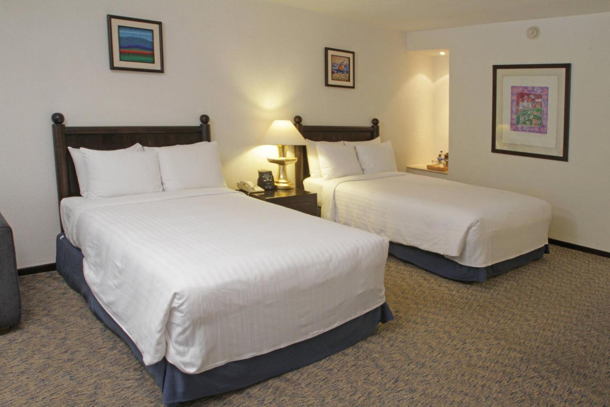 Marriott Puebla Hotel Meson Del Angel מראה חיצוני תמונה